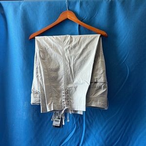 Style & Co Capri Pants